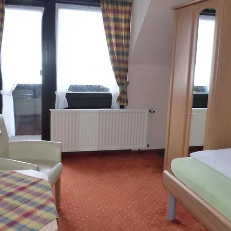 بيت ضيافة Cafe-pension Waldesruh 3*