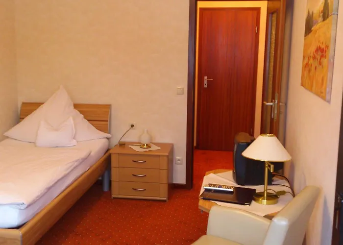 Konukevi Cafe-pension Waldesruh 3*