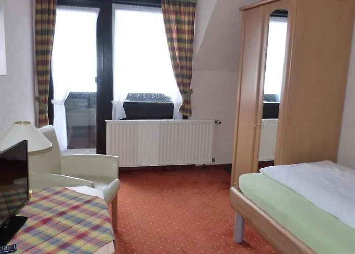 Konukevi Cafe-pension Waldesruh 3*